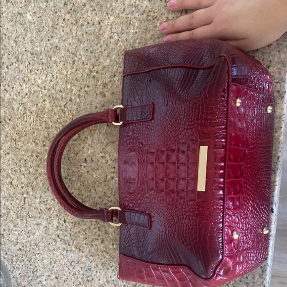 Maroon red faux reptile purse - Picture 2 of 4